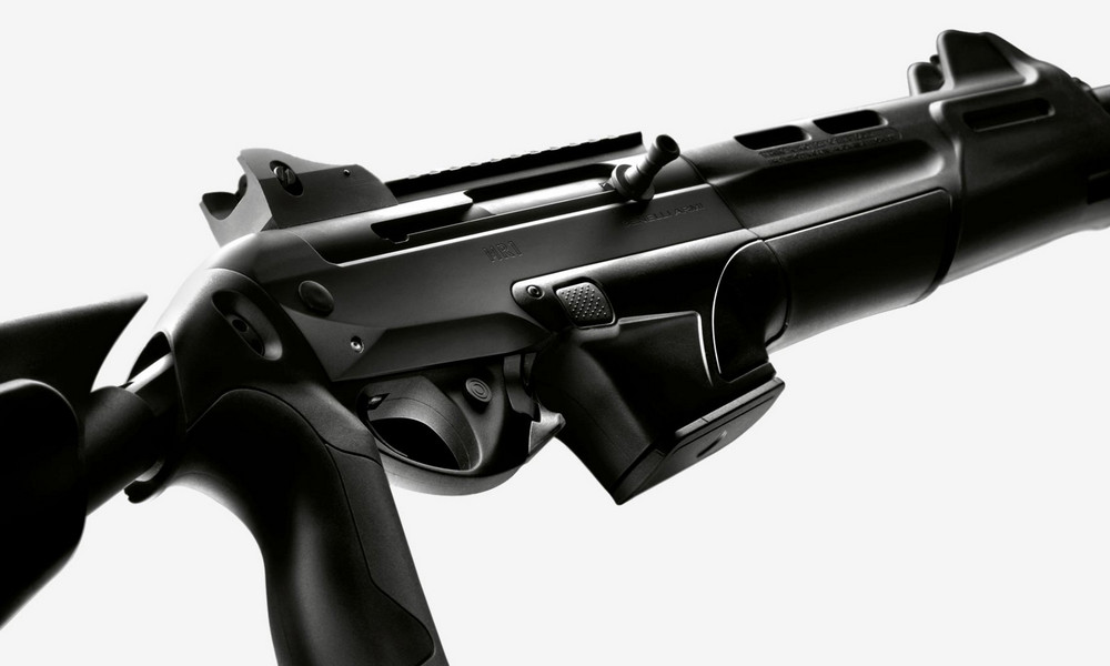 Benelli MR1
